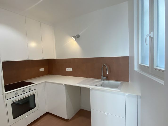 Appartement a louer paris-1er-arrondissement - 2 pièce(s) - 48 m2 - Surfyn