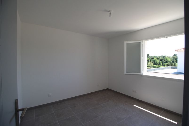 Maison a louer avignon - 4 pièce(s) - 94 m2 - Surfyn