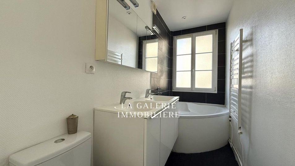 Appartement a louer puteaux - 3 pièce(s) - 65 m2 - Surfyn