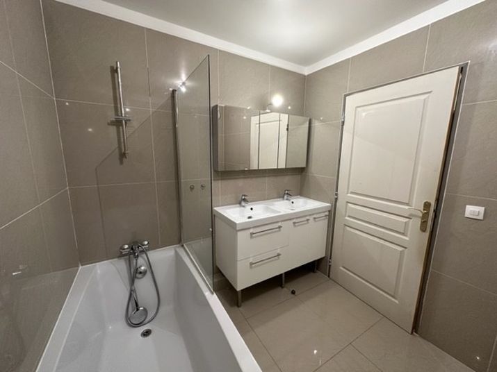 Appartement a louer maisons-alfort - 5 pièce(s) - 108 m2 - Surfyn