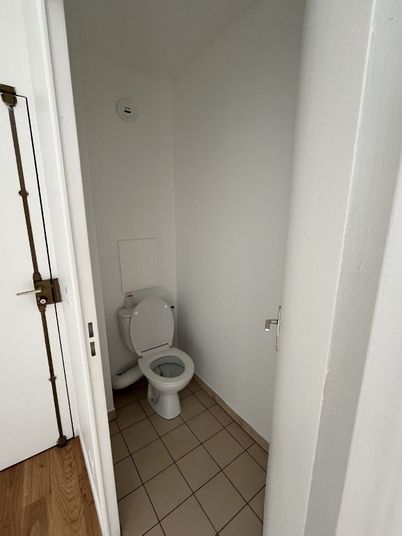 Appartement a louer  - 2 pièce(s) - 49 m2 - Surfyn