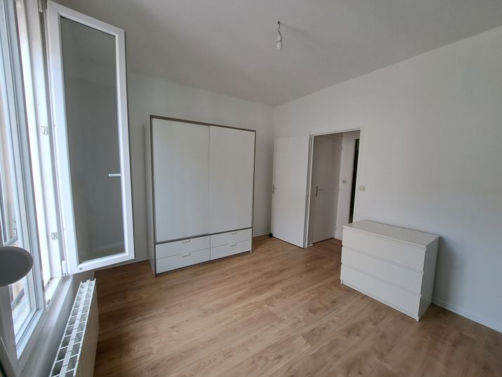 Appartement a louer reims - 2 pièce(s) - 55 m2 - Surfyn