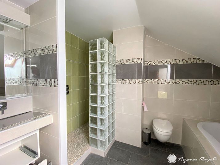 Maison a louer saint-germain-en-laye - 7 pièce(s) - 127 m2 - Surfyn