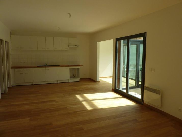 Maison a louer taverny - 6 pièce(s) - 199 m2 - Surfyn