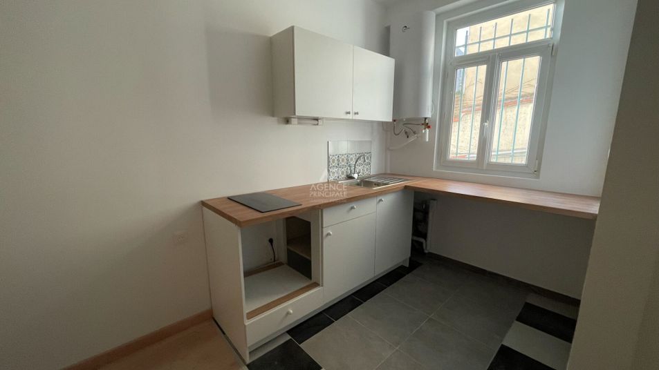 Appartement a louer saint-germain-en-laye - 2 pièce(s) - 30 m2 - Surfyn