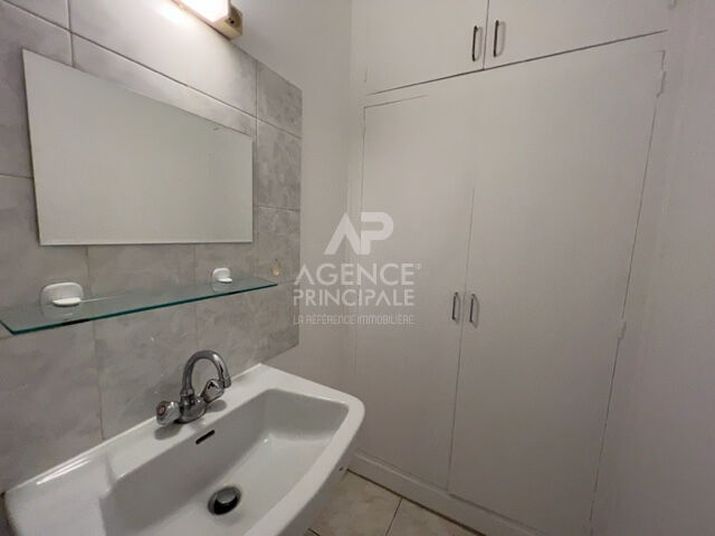 Appartement a louer versailles - 4 pièce(s) - 98 m2 - Surfyn