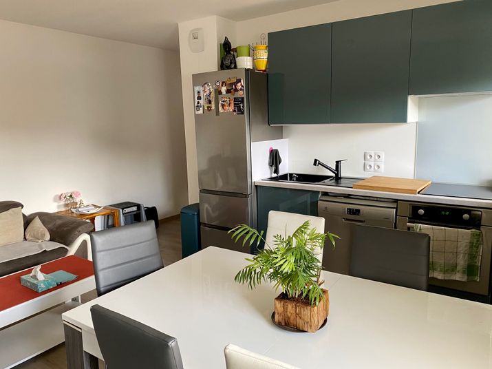 Appartement 4 pièce(s) 70 m²à louer Athis-mons