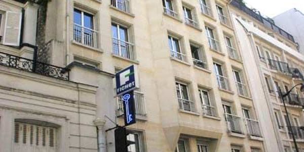 Rue Mesnil, 75016 Paris
