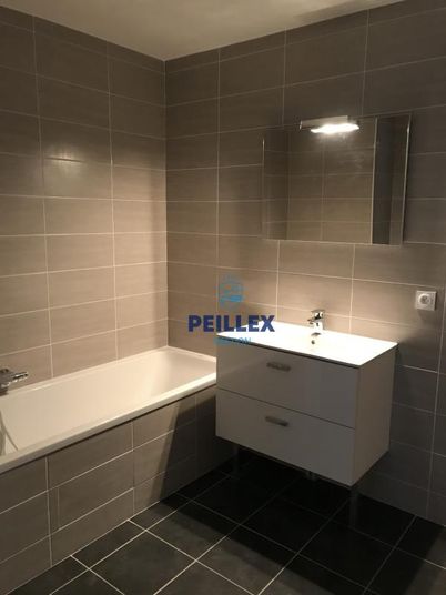 Appartement a louer thonon-les-bains - 3 pièce(s) - 66 m2 - Surfyn