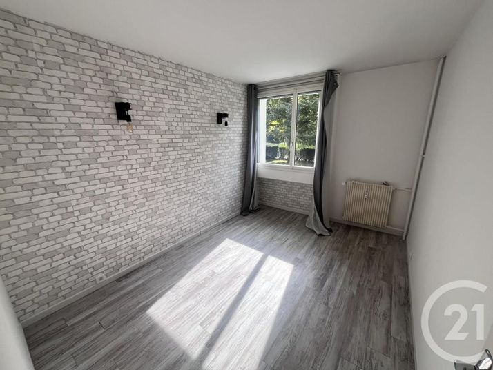 Appartement a louer taverny - 5 pièce(s) - 96 m2 - Surfyn