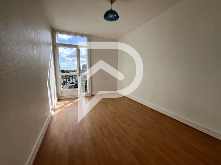 Appartement a louer ris-orangis - 5 pièce(s) - 87 m2 - Surfyn