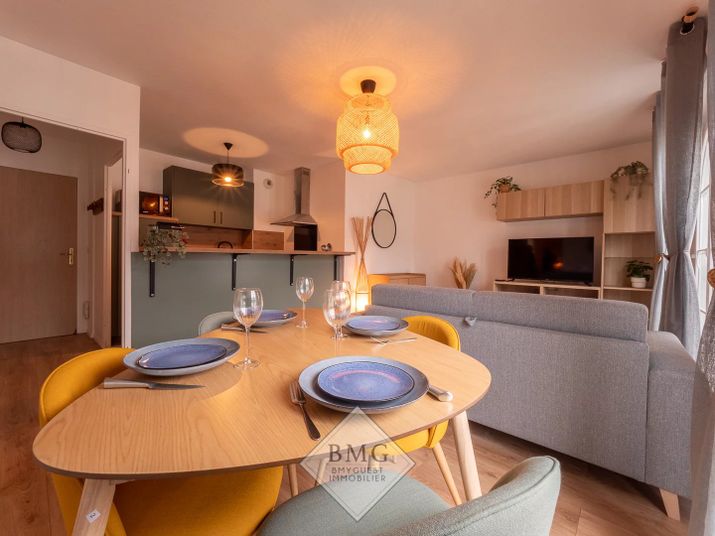 Appartement a louer  - 2 pièce(s) - 45 m2 - Surfyn