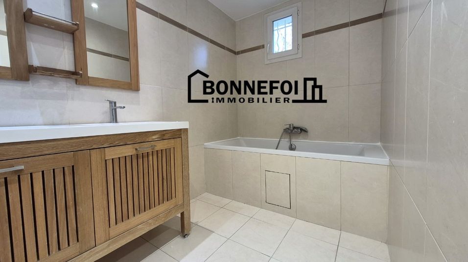 Maison a louer champigny-sur-marne - 5 pièce(s) - 128 m2 - Surfyn