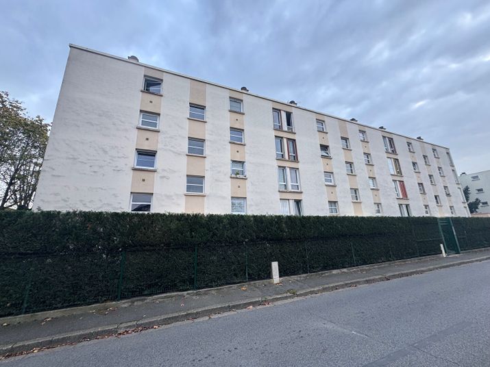 Appartement a louer livry-gargan - 3 pièce(s) - 53 m2 - Surfyn