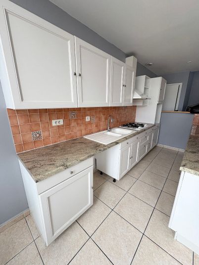 Appartement a louer saint-quentin - 4 pièce(s) - 92 m2 - Surfyn