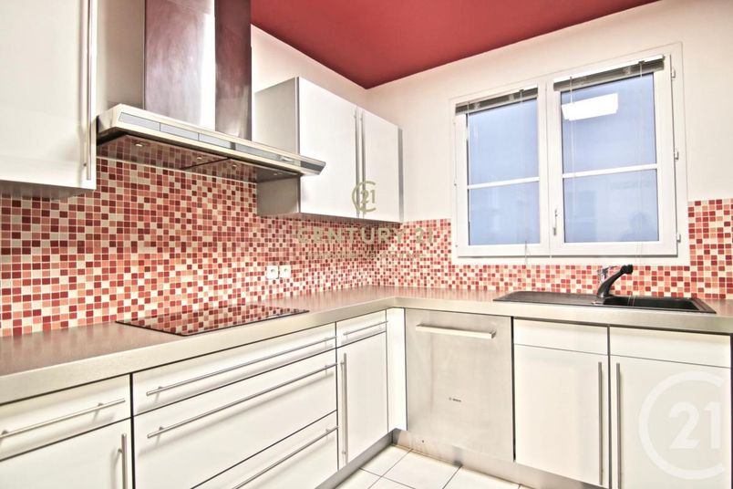 Appartement a louer  - 4 pièce(s) - 87 m2 - Surfyn