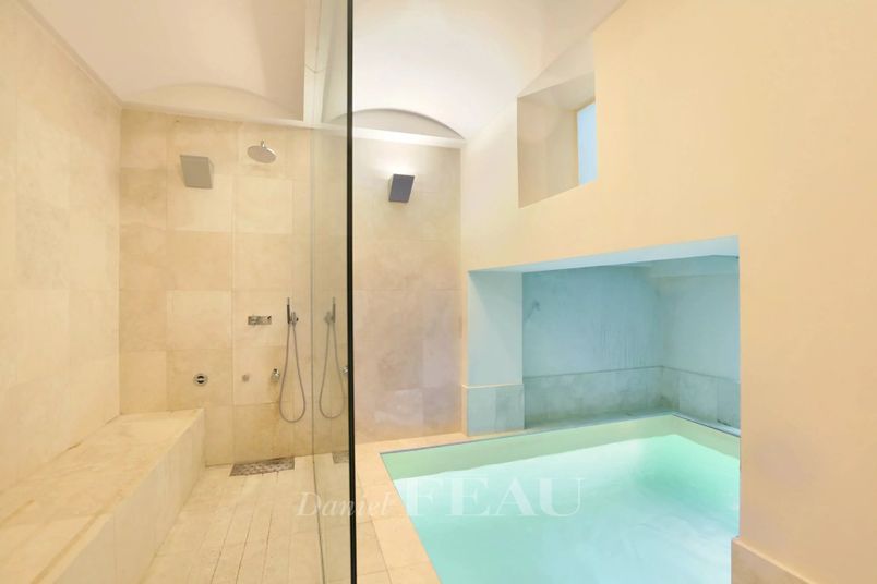 Maison a louer neuilly-sur-seine - 8 pièce(s) - 269 m2 - Surfyn