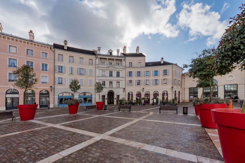 Appartement a louer  - 2 pièce(s) - 42 m2 - Surfyn