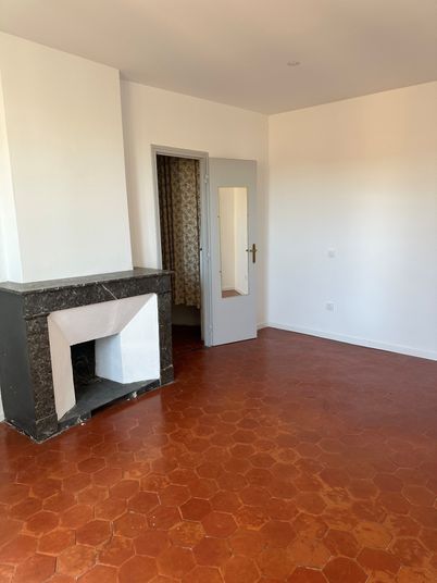 Appartement a louer perpignan - 3 pièce(s) - 101 m2 - Surfyn