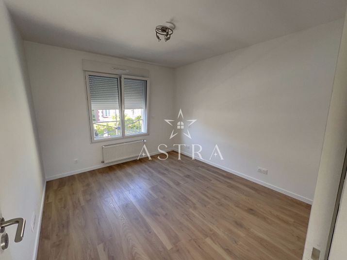 Maison a louer antony - 5 pièce(s) - 120 m2 - Surfyn