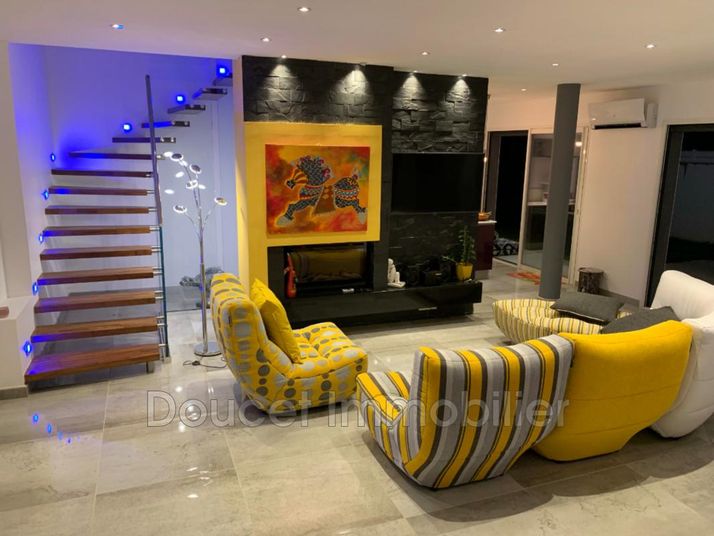 Maison a louer beziers - 4 pièce(s) - 202 m2 - Surfyn