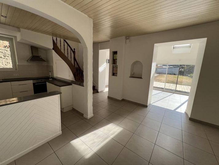 Maison a louer quimper - 6 pièce(s) - 95 m2 - Surfyn