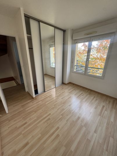 Maison a louer evry - 5 pièce(s) - 80 m2 - Surfyn