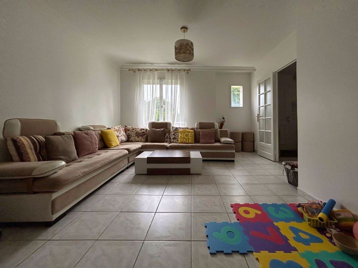 Maison a louer acheres - 7 pièce(s) - 137 m2 - Surfyn