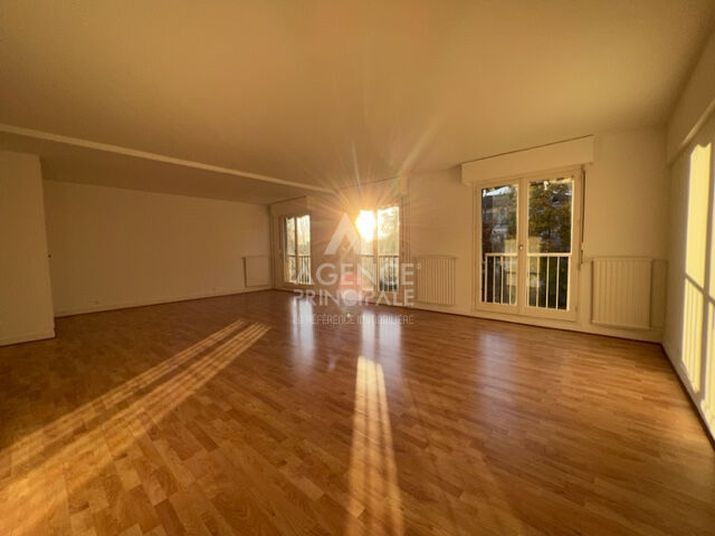 Appartement a louer versailles - 4 pièce(s) - 98 m2 - Surfyn