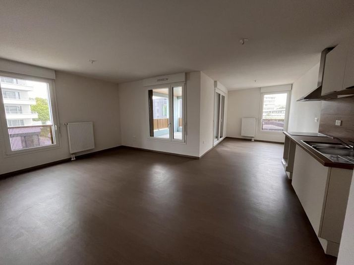 Appartement a louer strasbourg - 4 pièce(s) - 91 m2 - Surfyn