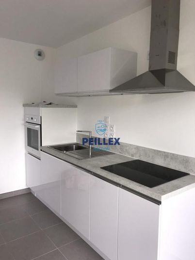 Appartement a louer thonon-les-bains - 3 pièce(s) - 66 m2 - Surfyn