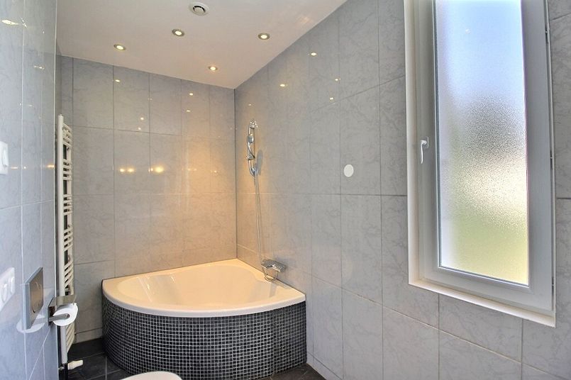 Maison a louer thonon-les-bains - 5 pièce(s) - 109 m2 - Surfyn