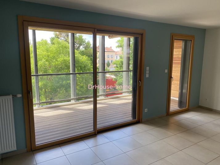 Appartement a louer tassin-la-demi-lune - 4 pièce(s) - 87 m2 - Surfyn