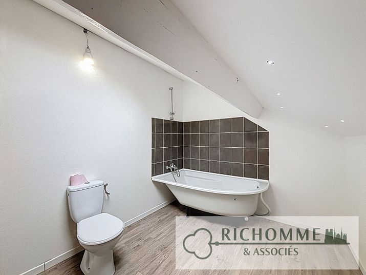 Maison a louer chalons-en-champagne - 6 pièce(s) - 113 m2 - Surfyn