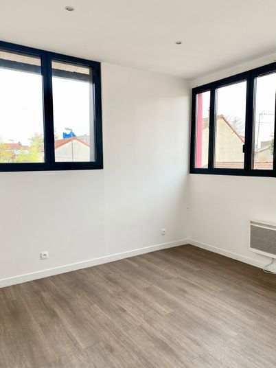 Appartement a louer montreuil - 3 pièce(s) - 68 m2 - Surfyn