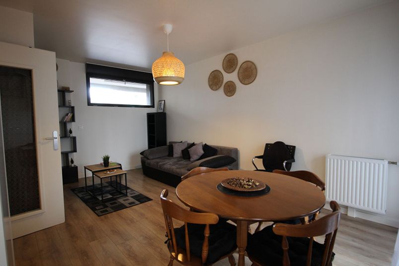 Appartement a louer montreuil - 2 pièce(s) - 45 m2 - Surfyn