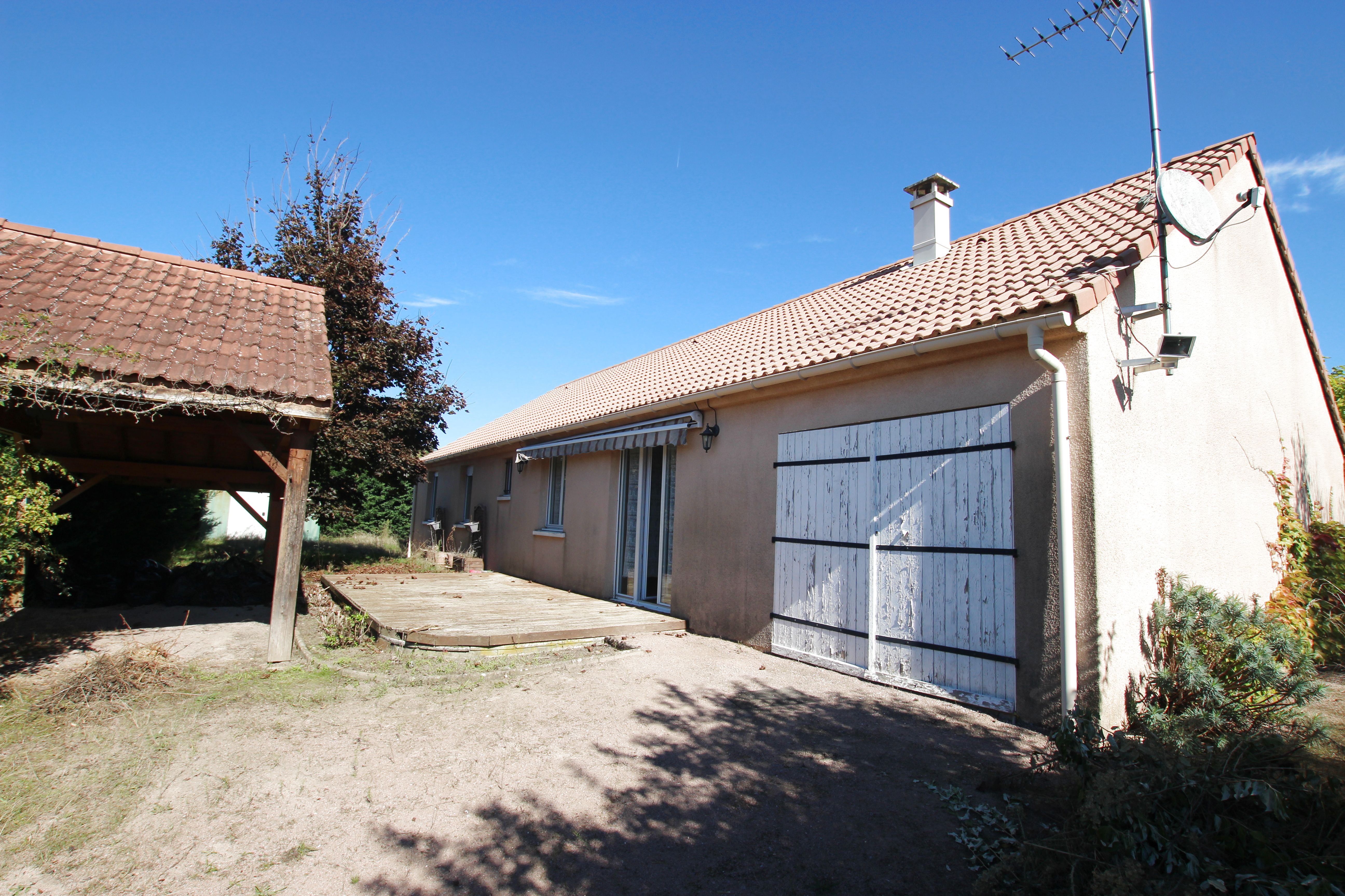 Maison à Vendre à Autun Agence Lassus Agence immobilière LA CENTRALE IMMOBILIERE (71400) - SeLoger