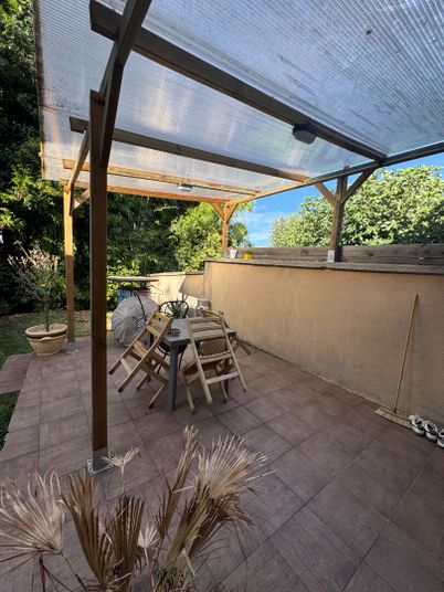 Appartement a louer  - 2 pièce(s) - 40 m2 - Surfyn