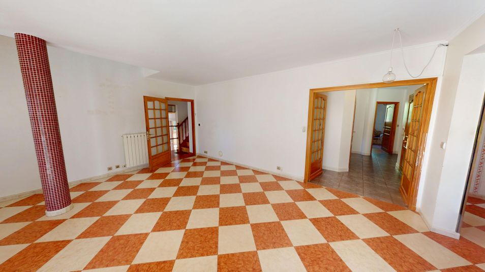 Maison a louer aubagne - 6 pièce(s) - 187 m2 - Surfyn