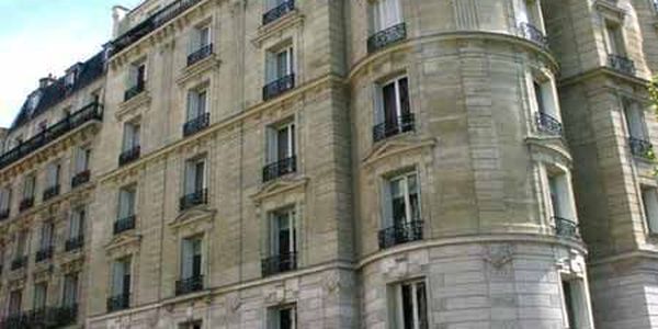Place de Breteuil, Paris (75007, 75015)