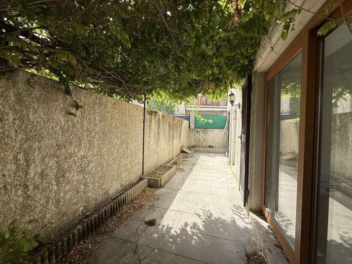 Maison a louer fontaine - 5 pièce(s) - 168 m2 - Surfyn