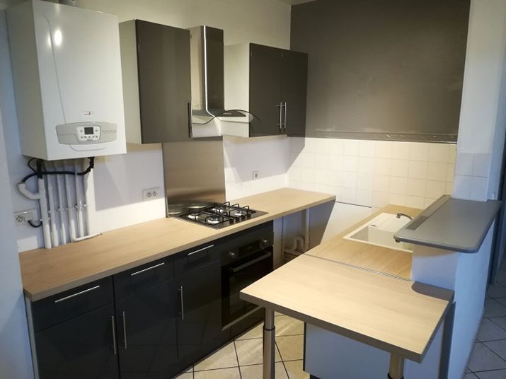 Appartement 3 pièce(s) 51 m²à louer Saint-quentin