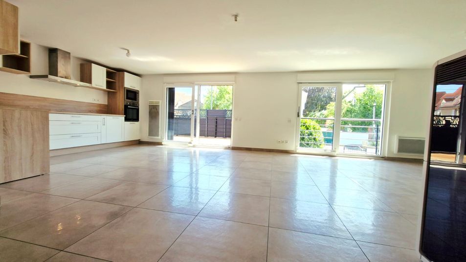 Maison a louer colmar - 5 pièce(s) - 124 m2 - Surfyn