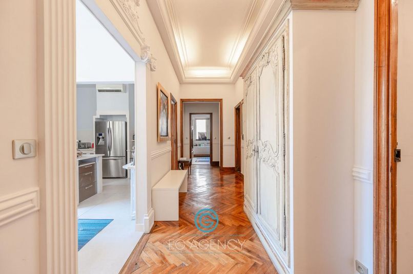 Appartement a louer marseille-1er-arrondissement - 5 pièce(s) - 212 m2 - Surfyn