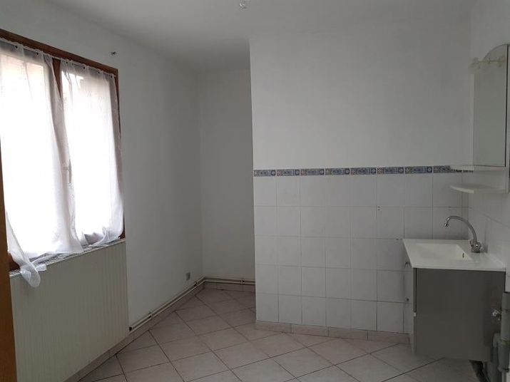 Maison a louer beauvais - 5 pièce(s) - 102 m2 - Surfyn