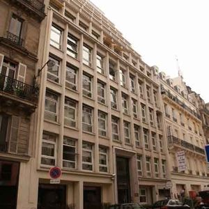 28 rue Bayard, 75008 Paris