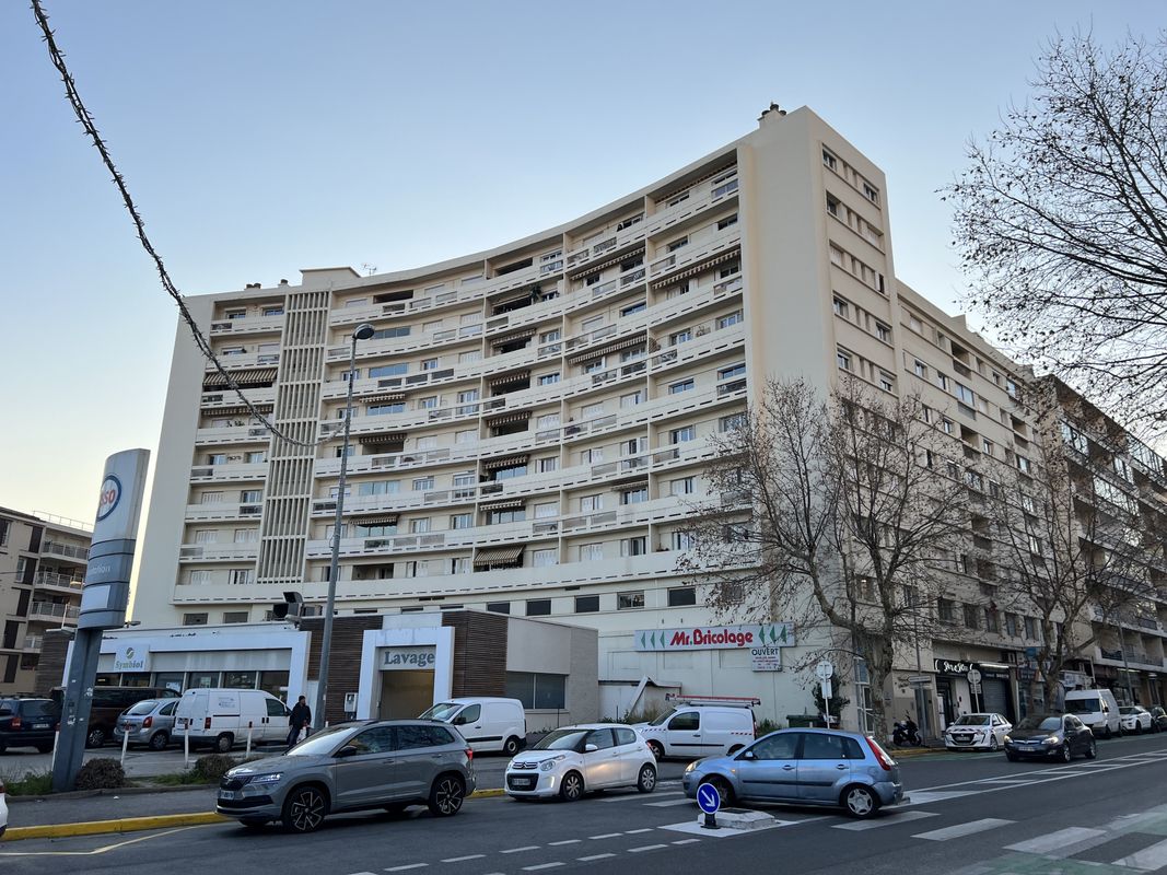 mr bricolage bon rencontre toulon