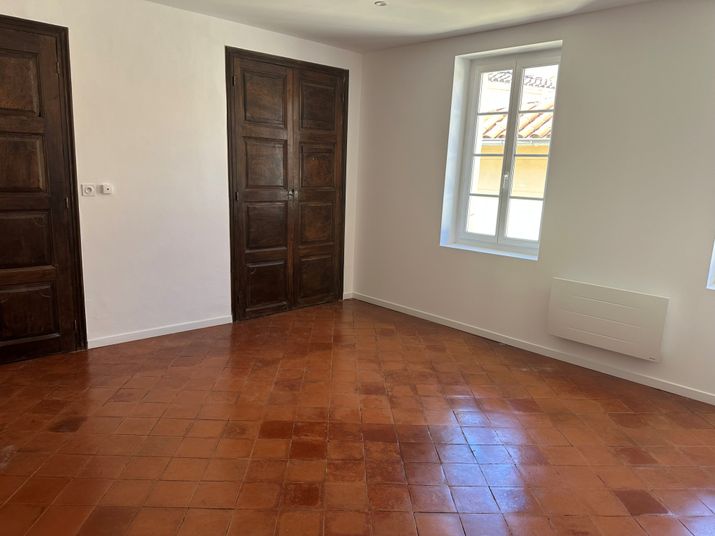Appartement a louer perpignan - 3 pièce(s) - 101 m2 - Surfyn