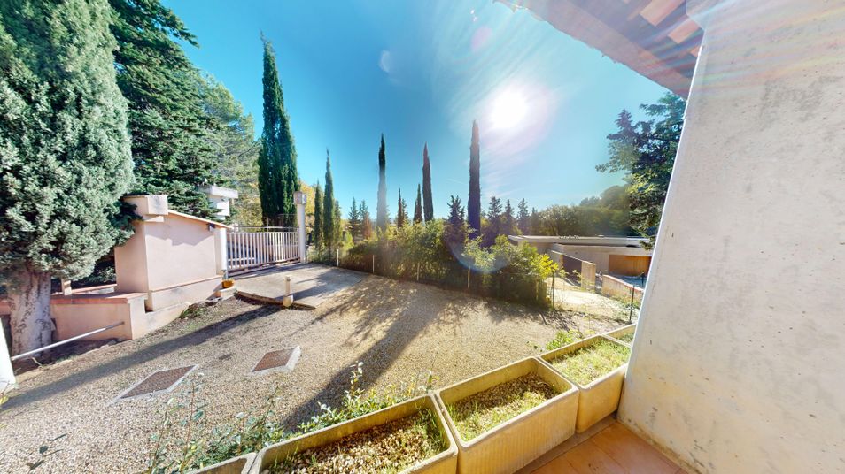 Maison a louer aubagne - 6 pièce(s) - 187 m2 - Surfyn