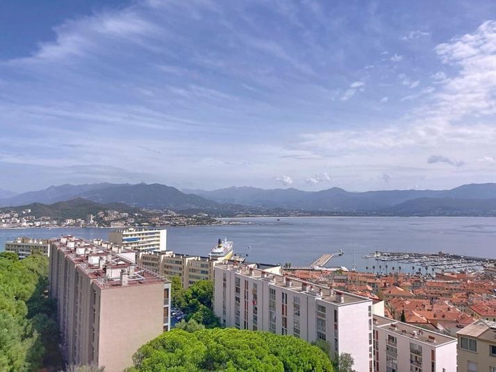 Appartement a louer ajaccio - 3 pièce(s) - 74 m2 - Surfyn
